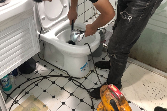 榆中疏通下水道